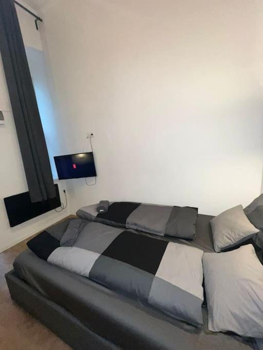 Charming Studio In The City Centre بودابست المظهر الخارجي الصورة